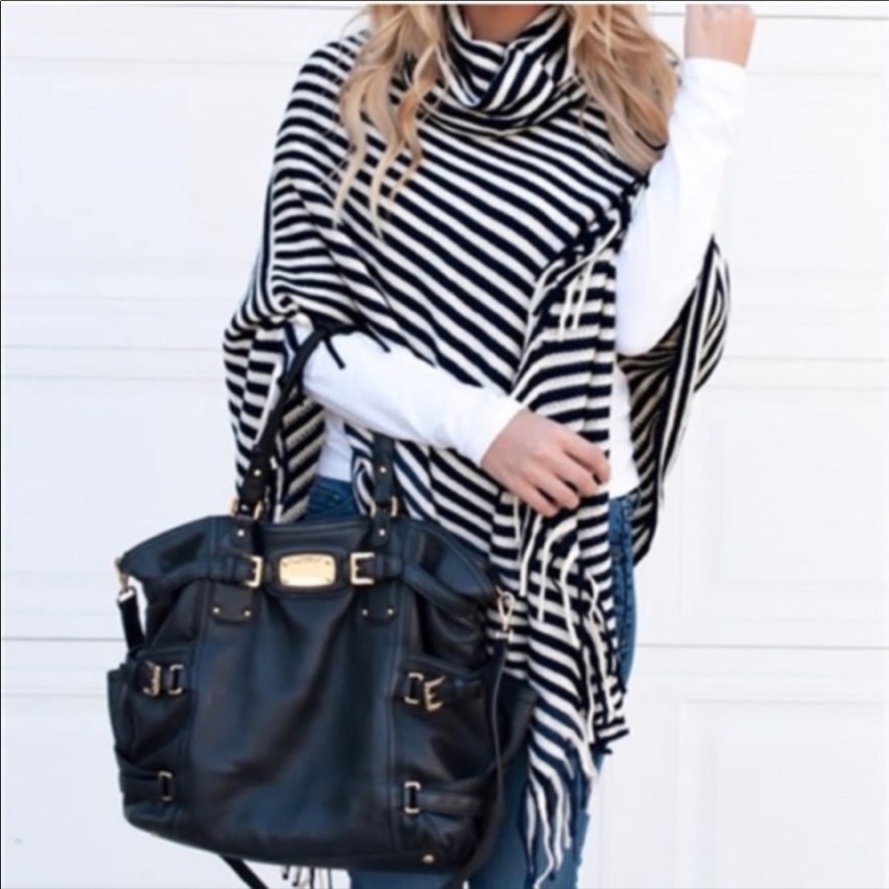 Striped Tassel Fringe Poncho Wrap Scarf - Picture 2 of 5